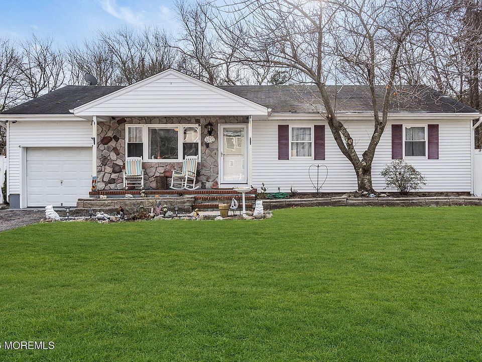 1st image of 619 Clairmore Avenue