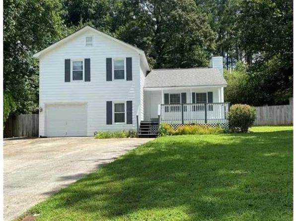 475 Radio Ct, Lawrenceville, GA 30046
