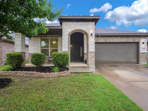5401 Marina Dr, Denton, TX 76208