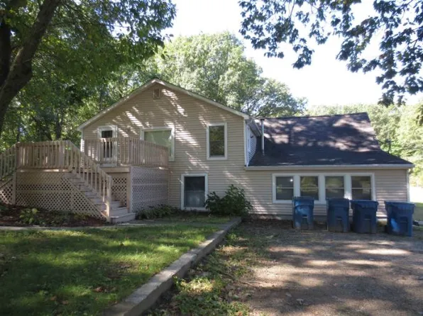 9061 McKinley Rd, Montrose, MI 48457