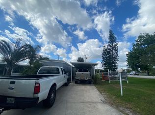 889 Laurel Cir, Barefoot Bay, FL 32976