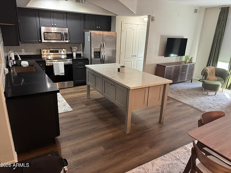 240 W Juniper Ave #1010 — Photo 9
