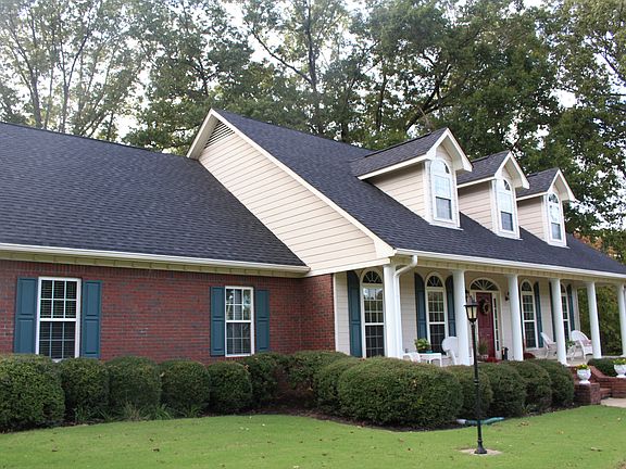 5th image of 100 Oakwood Dr
