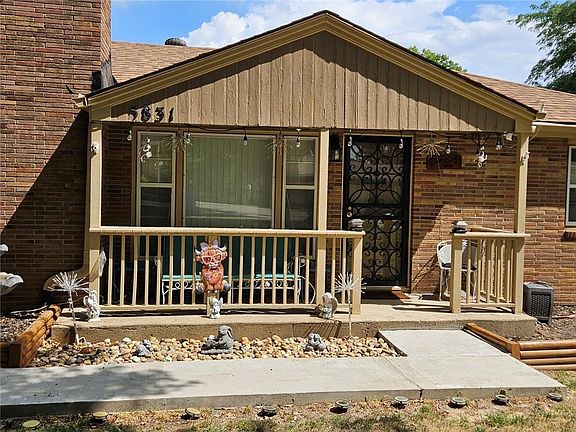 3rd image of 5831 N Ava Ave