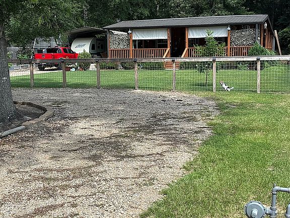 3rd image of 511 County Road 198