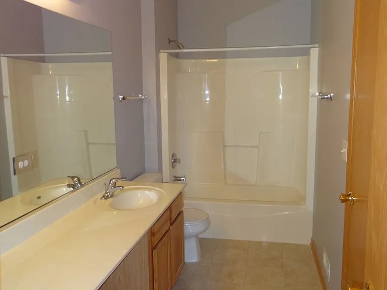131 Enclave Cir #C — Photo 7