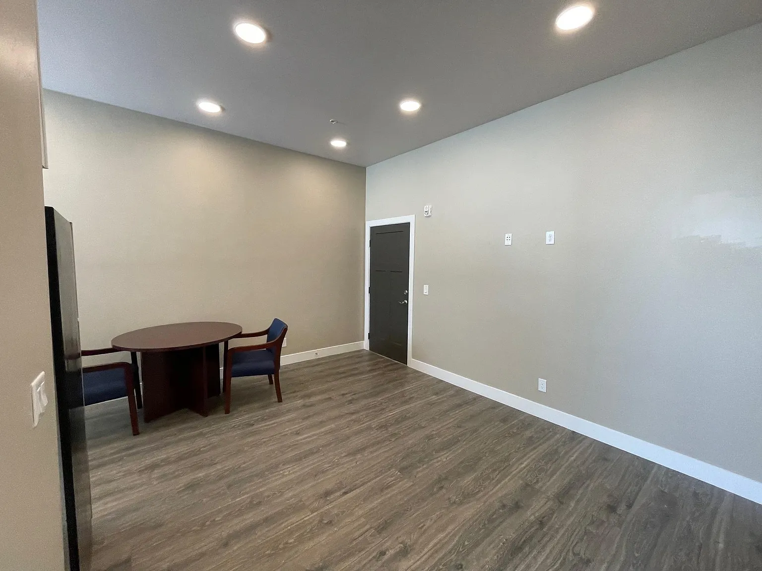 1 bed, 500 sqft, $1,850 — Photo 3