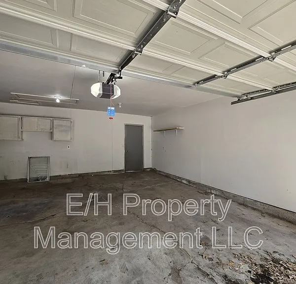 8728 E Arthur Cir — Photo 32