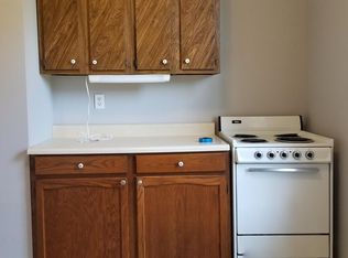 342 3rd St #1, Manistee, MI 49660