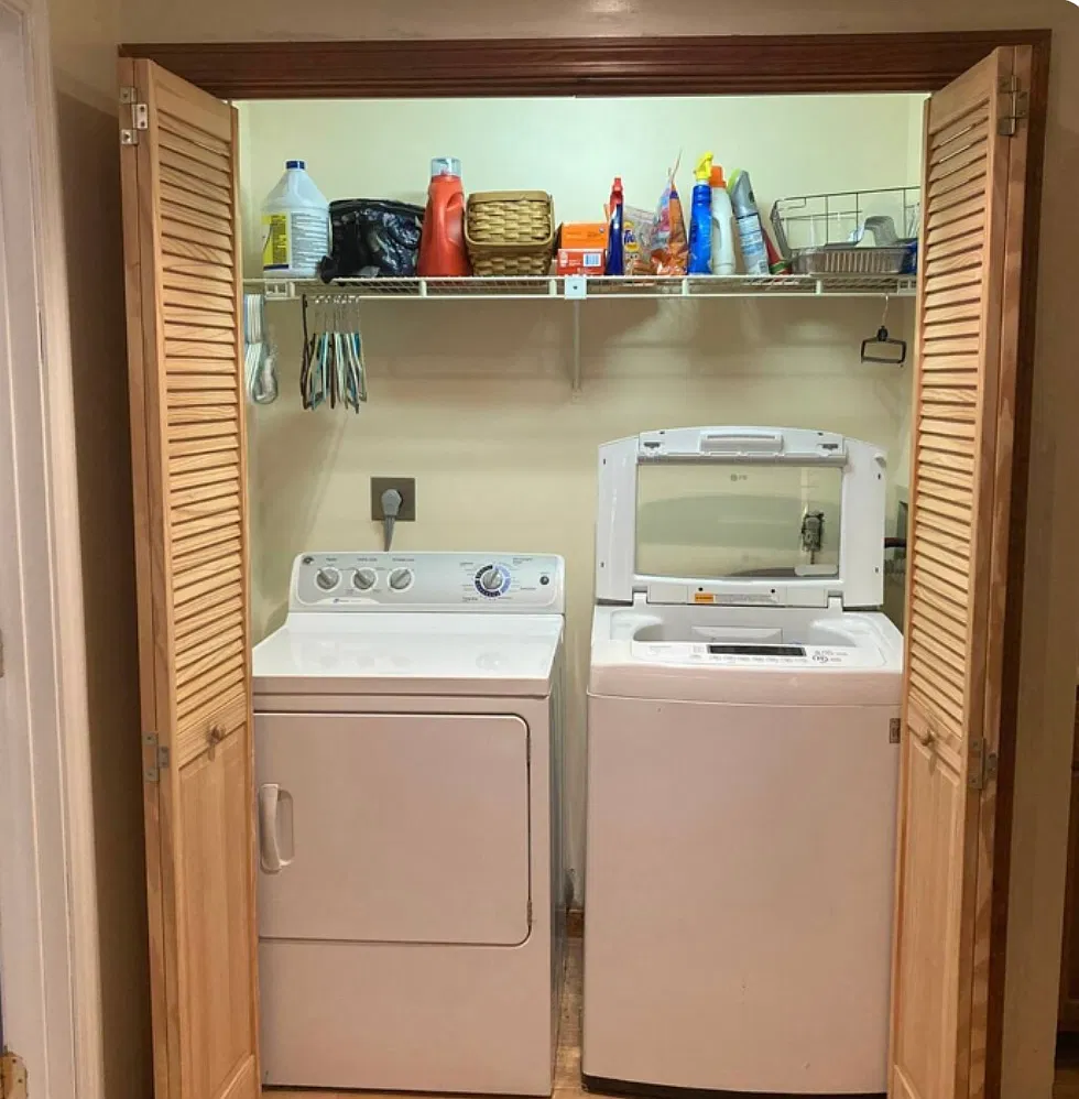 3 bed, 1300 sqft, $3,100 — Photo 3