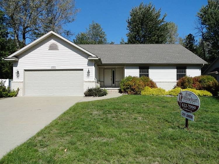1st image of 3507 Mark Twain Dr