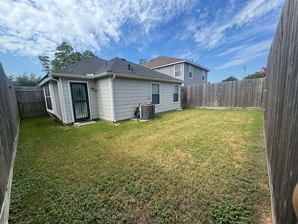 2nd image of 3026 Tall Tree Ridge Way