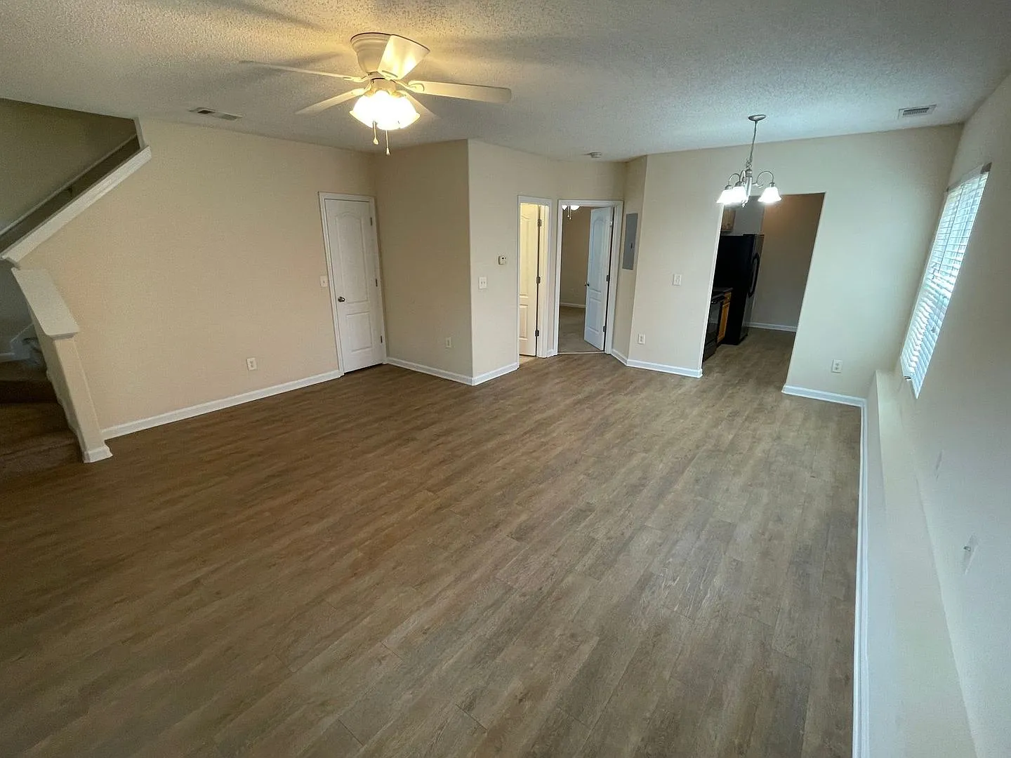 Bridgewater Home! Pre-Leasing For August 1 2027! — Photo 2