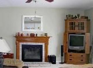 766 Burr Oak Dr, Greenwood, IN 46143