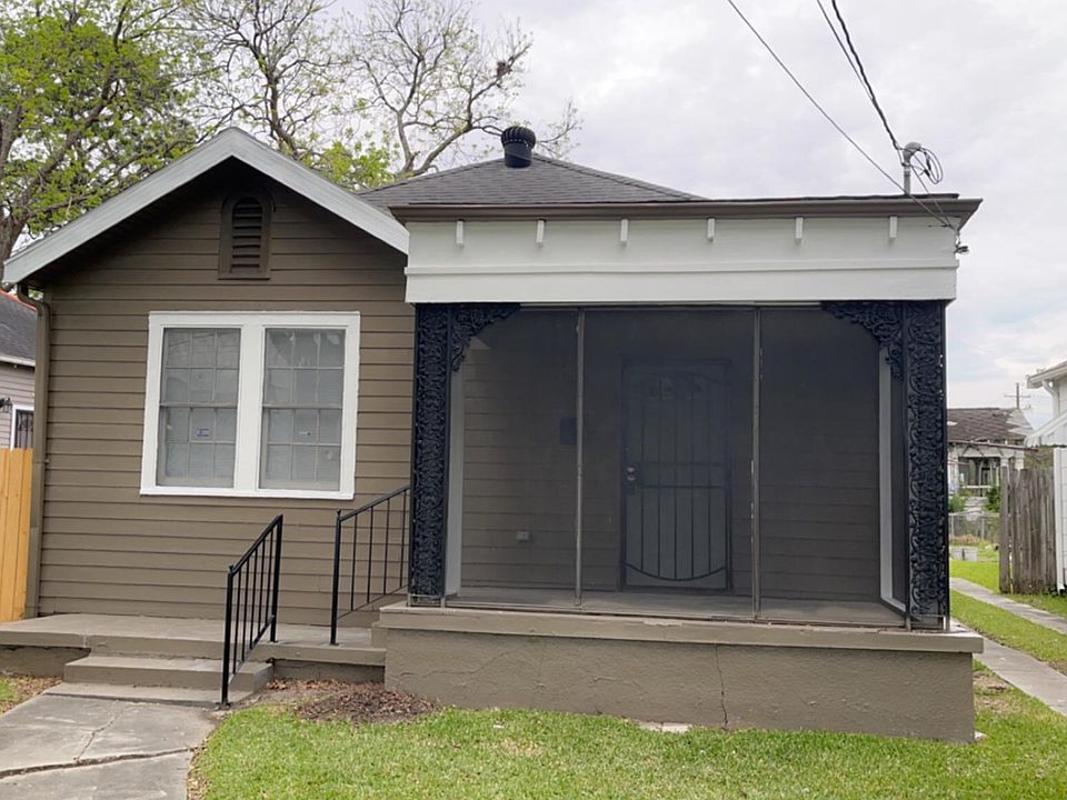 1st image of 9009 S Claiborne Ave