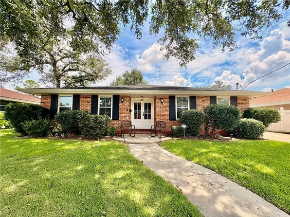 621 Gordon Ave, Harahan, LA 70123