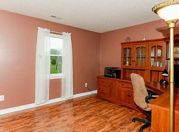 5th image of 6505 Sparrowood Ct
