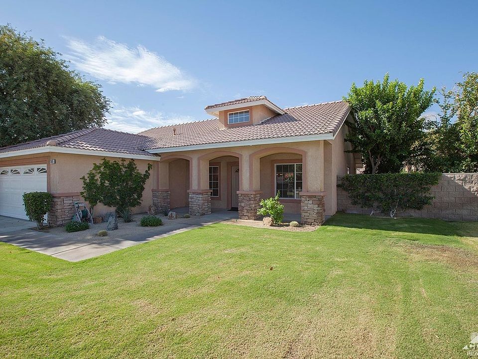 1st image of 78895 Sunbrook Ln
