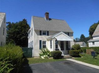 14 Westinghouse Pkwy, Worcester, MA 01606