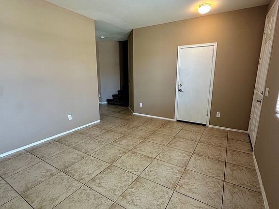 4th image of 11752 W Foothill Dr