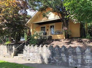 408 S Liberty Ave, Endicott, NY 13760