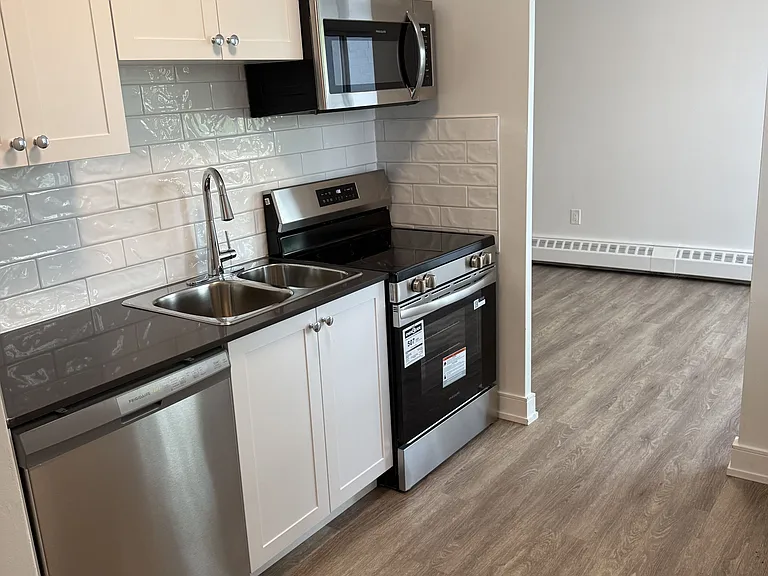 7 Albert St #317 — Photo 12