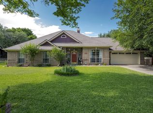 819 Norton St, Weatherford, TX 76086