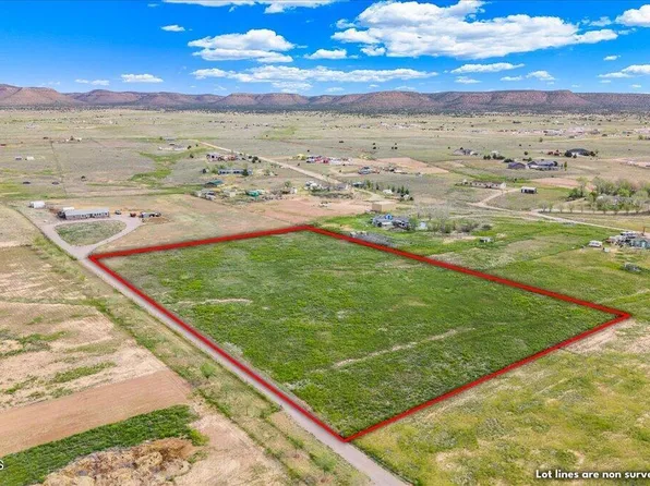 26235 N Stagecoach Pass, Paulden, AZ 86334