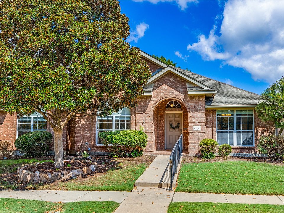 1st image of 4104 Honeysuckle Dr