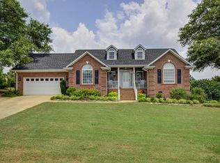 221 Campaign Trl, Duncan, SC 29334