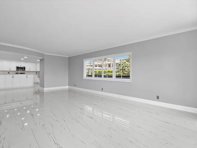 3040 Lake Shore Dr #101 — Photo 14