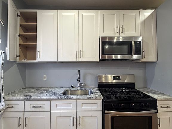 2nd image of 538 Logan St #2A