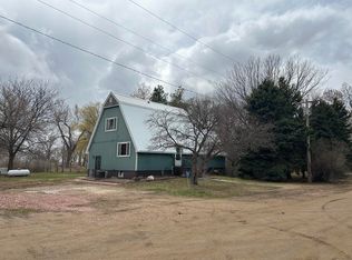 40513 Middle St, Loomis, SD 57301