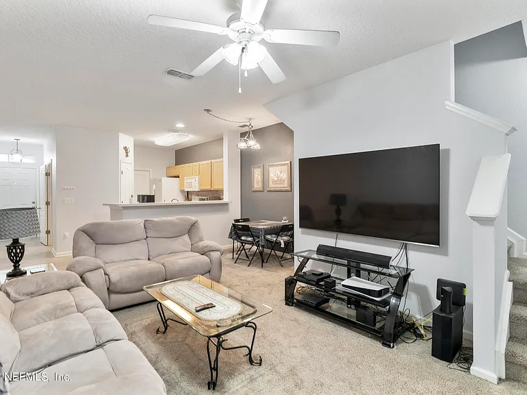 6130 Bartram Village Dr — Photo 8