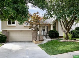 15807 Decatur St, Omaha, NE 68118