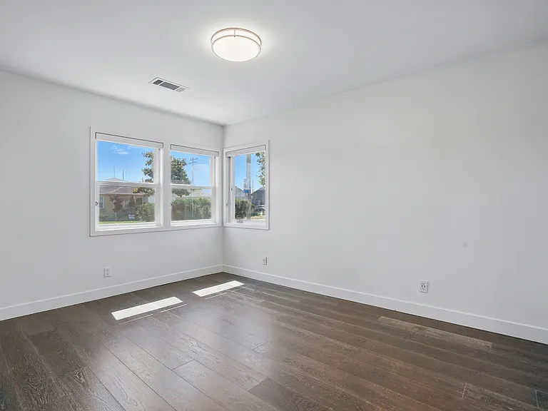 15625 Chadron Ave — Photo 29