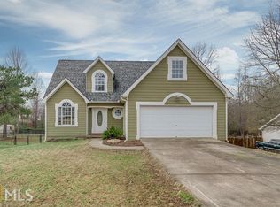 394 Arrowhatchee Dr, Winder, GA 30680
