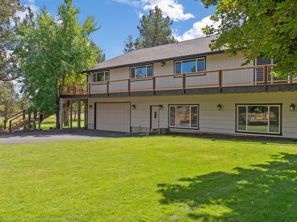 62155 Cody Rd, Bend, OR 97701