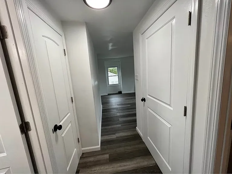 18 Waltess Rd #2 — Photo 5