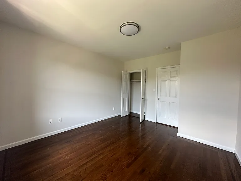 45-35 42nd St #4A — Photo 9