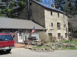 37 Petersburg Rd, Hackettstown, NJ 07840