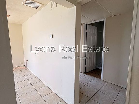 5th image of 8110 Howell Ave