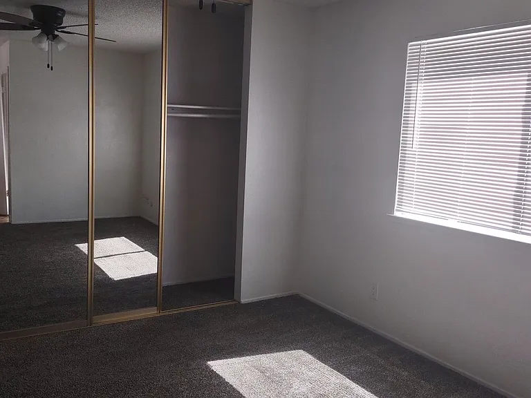 4111 Ozro Ct — Photo 19