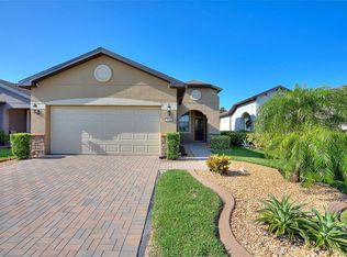 525 Cantabria Dr, Davenport, FL 33837