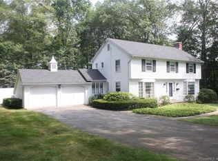 25 Washburn St, Willimantic, CT 06226