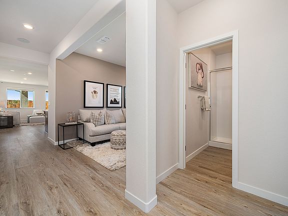 3rd image of 6032 Redondo Way