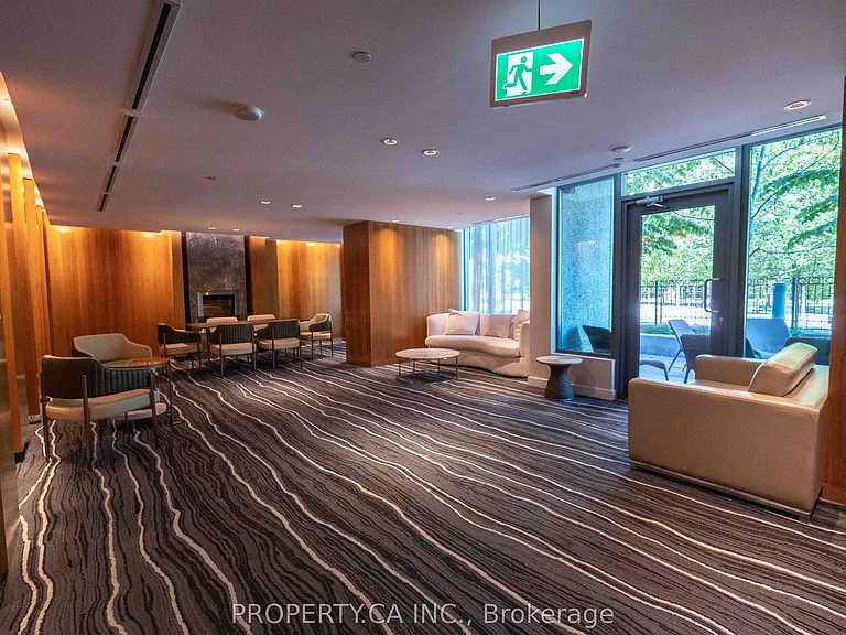 215 Fort York Blvd #2203 — Photo 14