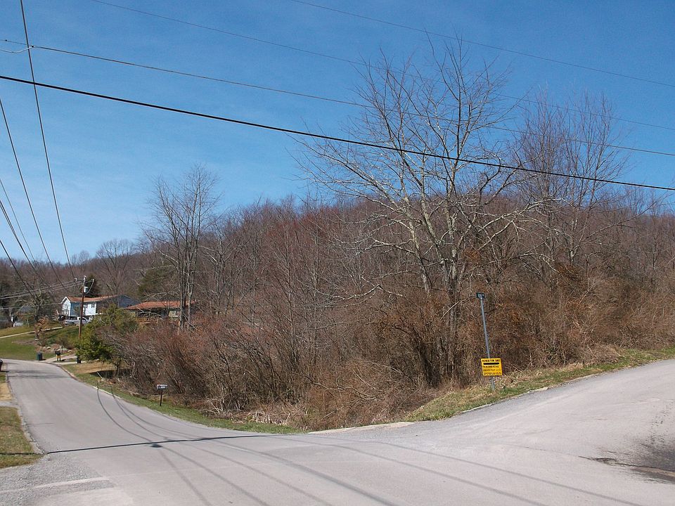 Rohr and Shawnee corner