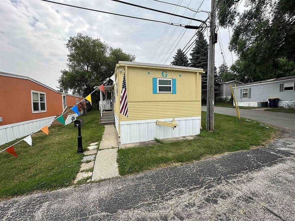 1st image of 10211 W Greenfield Ave Lot 33