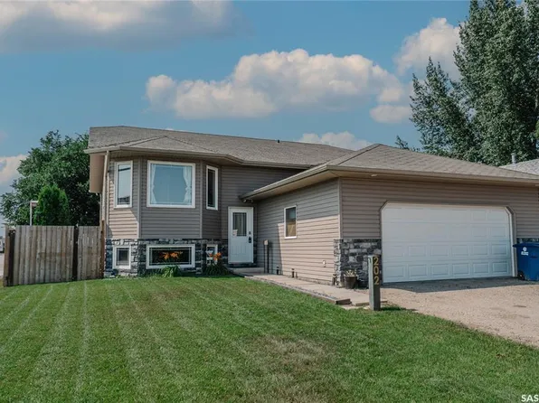 202 Haichert St, Warman, SK S0K 4S3